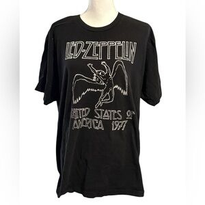 Led Zeppelin tee shirt